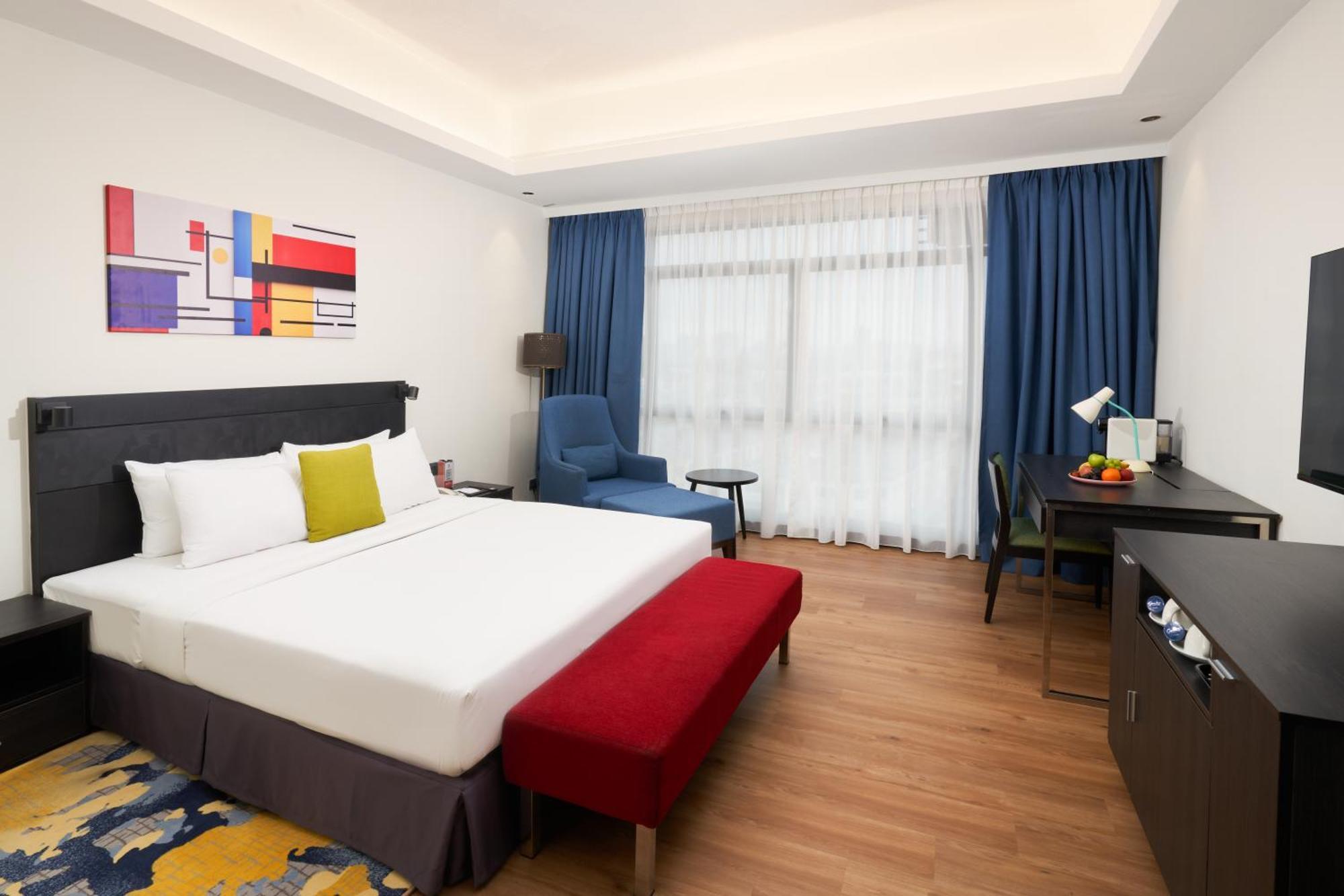 Bespoke Hotel Puchong Exterior photo